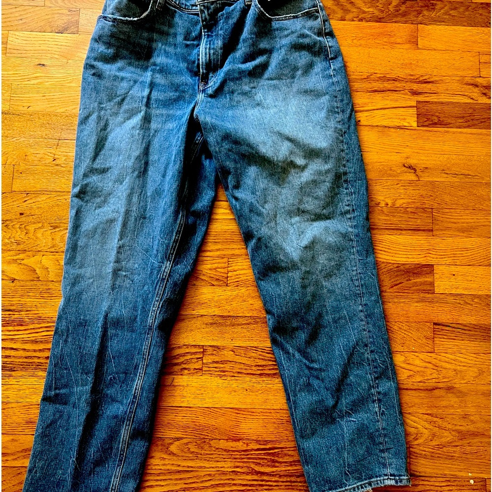 Abercrombie & Fitch 90’s Straight Ultra High Rise mom jeans